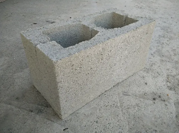 Стіновий шлакоблок 40×20×20 см з двома порожнинами